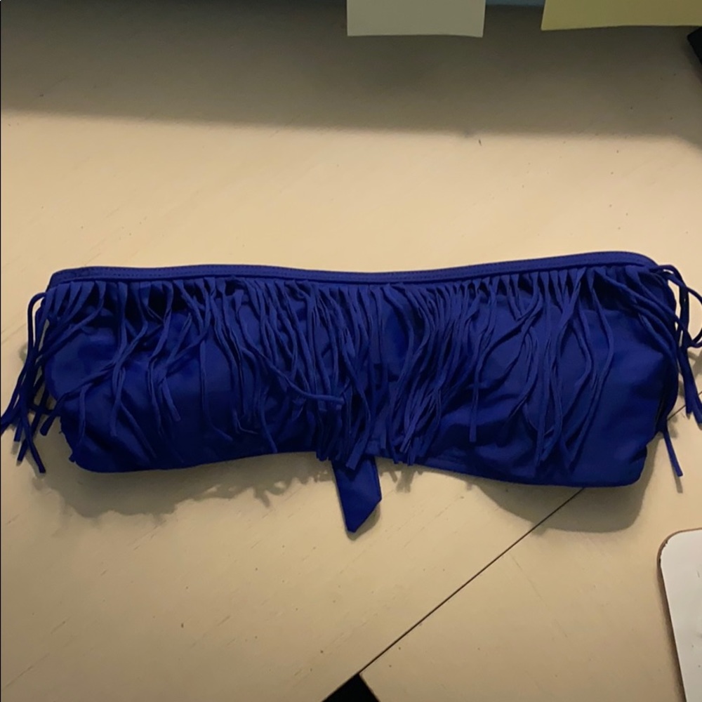 candie’s swimwear. blue bandeau top size L